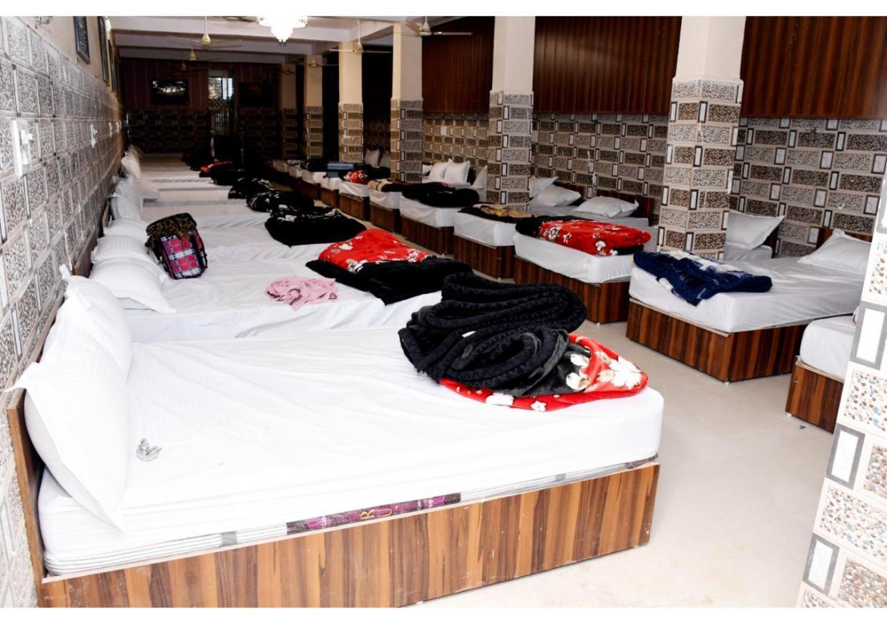Tirupati Balaji Inn Bageshwar Dham Basari Exterior photo